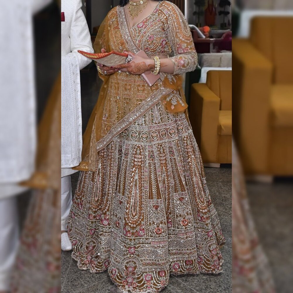 Heavy Bridal Orange Net Lehenga NEGOTIABLE Pre-Owned